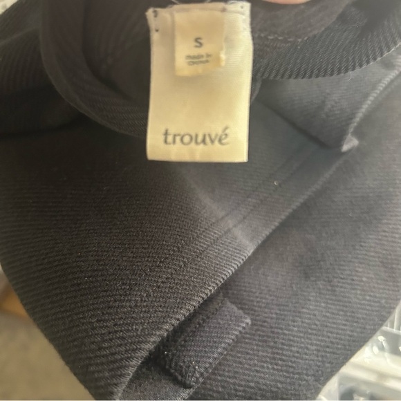 Trouve’ Black Button Front Blazer Sz Small - Picture 10 of 10